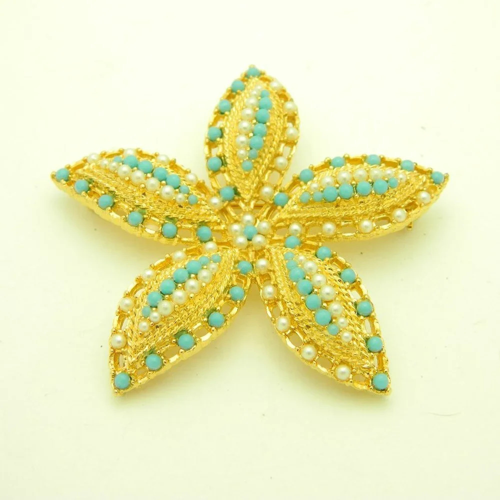 Sarah Coventry Starfish Brooch